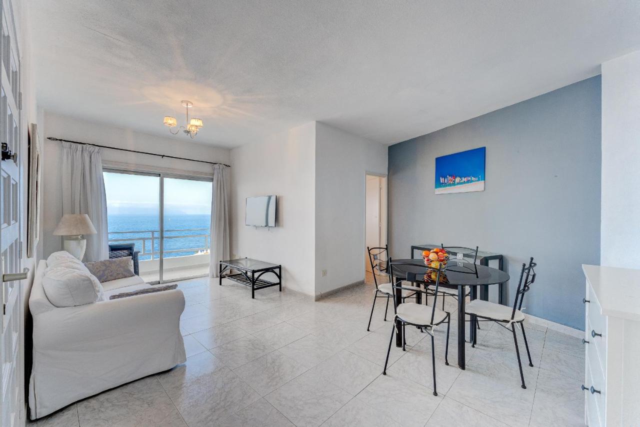Appartement Incredible Sea & Mountain View Aircon Front Line Of Atlantic Ocean à Puerto de Santiago  Extérieur photo